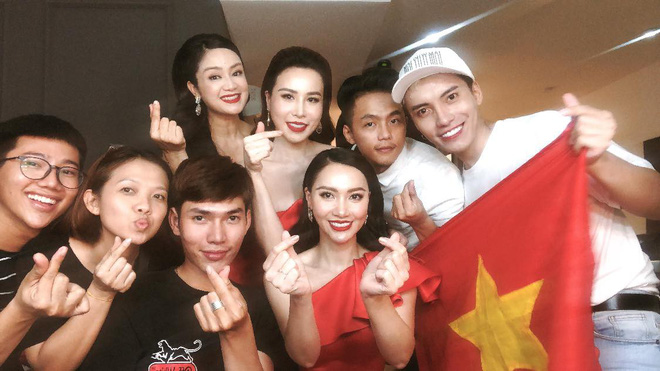 Phủ nhận phẫu thuật thẩm mỹ nhưng gương mặt MC Minh Hà ngày càng khác lạ-10