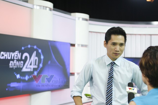 Ngỡ ngàng trước nhan sắc vợ của BTV Quốc Khánh: Trẻ trung bất chấp tuổi tác, 2 con vẫn đẹp như lúc đôi mươi-3