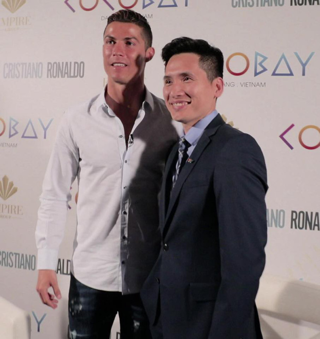 Ngỡ ngàng trước nhan sắc vợ của BTV Quốc Khánh: Trẻ trung bất chấp tuổi tác, 2 con vẫn đẹp như lúc đôi mươi-1