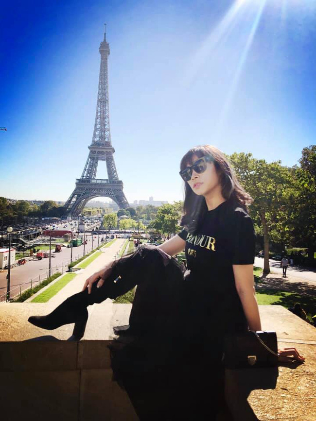 Ngỡ ngàng trước nhan sắc vợ của BTV Quốc Khánh: Trẻ trung bất chấp tuổi tác, 2 con vẫn đẹp như lúc đôi mươi-10