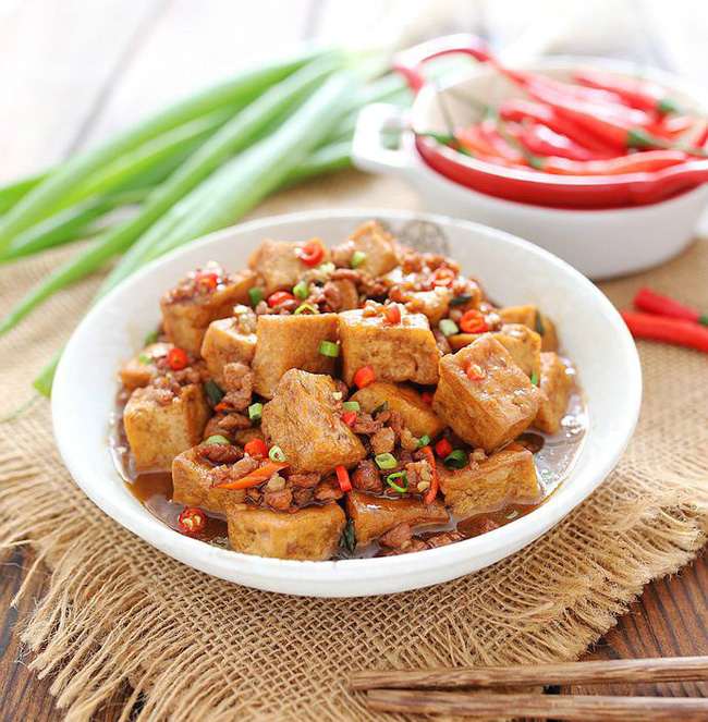 Kết hợp đậu phụ với nguyên liệu không ai ngờ tới, tôi có món ăn ngon sững sờ-3