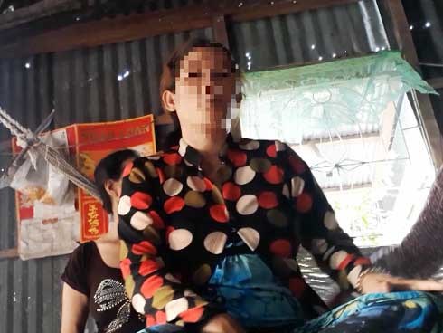 Lời khai lạnh người của 2 anh em thay phiên nhau dùng vũ lực hiếp dâm cháu gái ruột suốt 2 năm