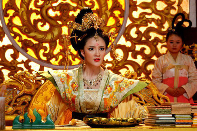 Hoàng hậu vô đạo chấn động lịch sử Trung Hoa: tư thông với Thái giám, hãm hại em gái, dùng thuật vu cổ giết Vua-5