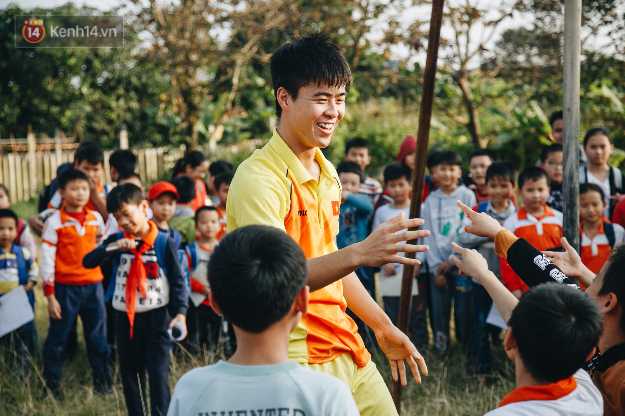 Đỗ Duy Mạnh: Chuyện cậu bé nhặt bóng 10 năm trước và người hùng sau vô địch AFF Cup 2018-9