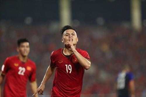 Hé lộ về đại gia Malaysia không tiếc tiền để sở hữu Quang Hải-1