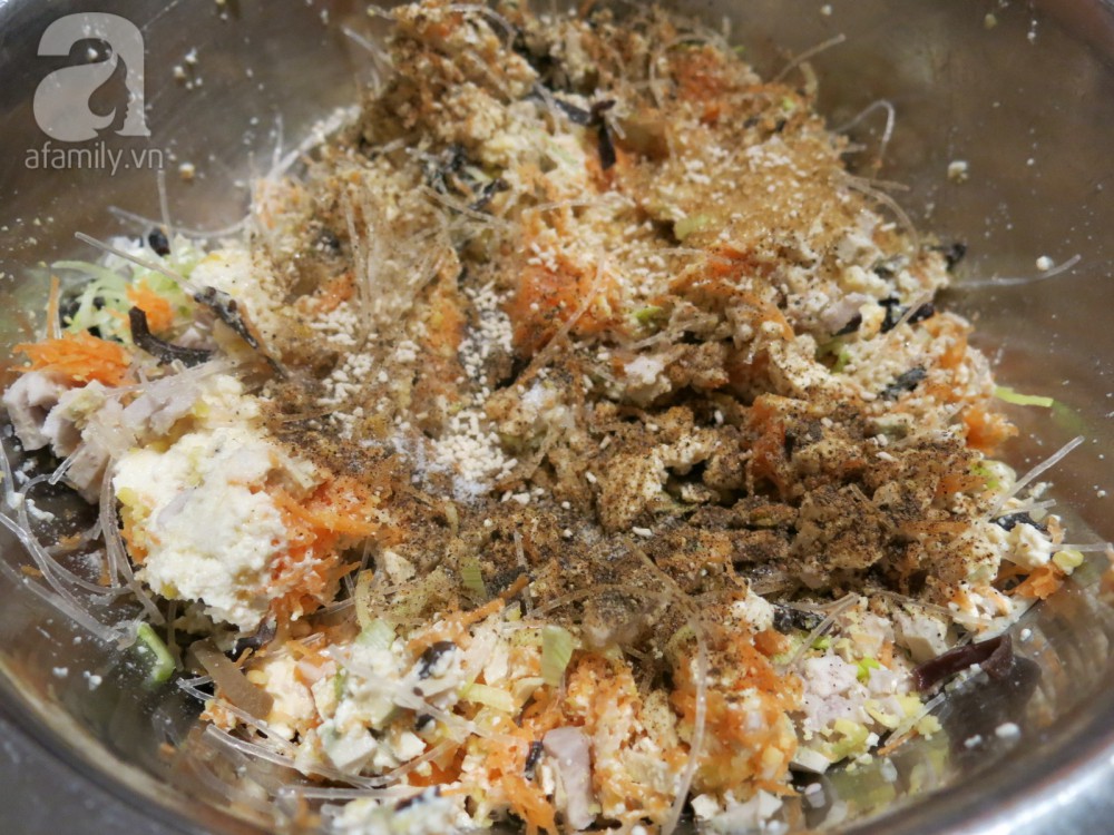 Hot mom Việt ở Anh chia sẻ cách làm chả giò chay ngon nhức nhối-2