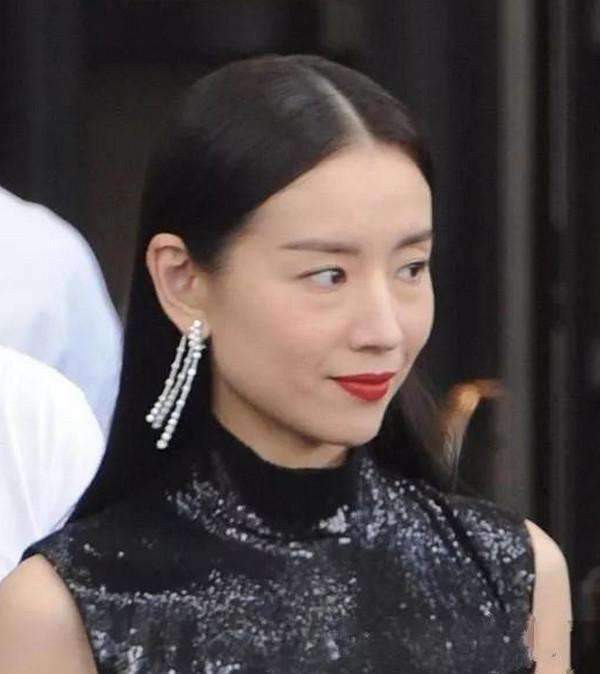 Top khoảnh khắc kém sắc gây sốc của dàn đại mỹ nhân năm 2018: Park Min Young phải chào thua mỹ nhân này?-14