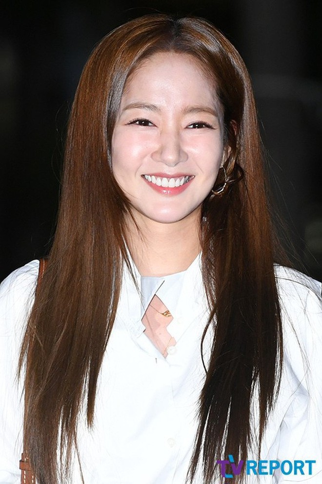 Top khoảnh khắc kém sắc gây sốc của dàn đại mỹ nhân năm 2018: Park Min Young phải chào thua mỹ nhân này?-9