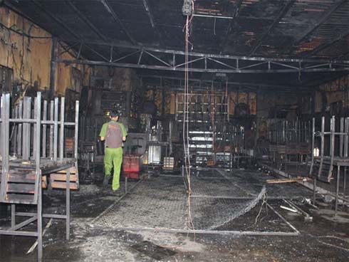 Vụ cháy nhà hàng 6 người chết ở Đồng Nai: Nạn nhân thứ 7 rất nguy kịch-4