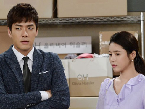 Chỉ vì một câu nói nhỡ mồm, chồng bêu riếu cả chuyện yêu của vợ mái già với bạn-3