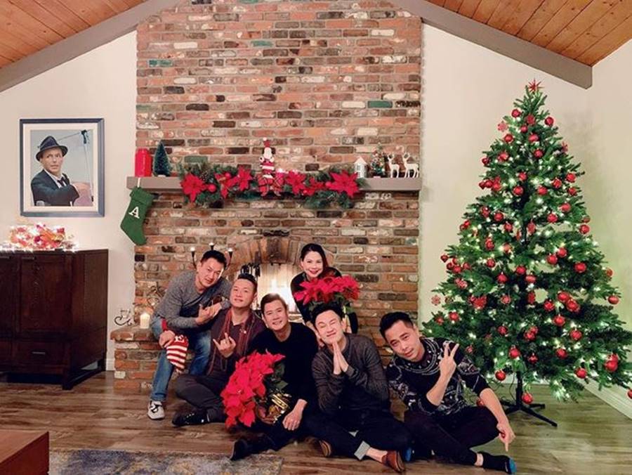 Sao Việt nô nức trang hoàng nhà cửa chờ đón Giáng sinh-7