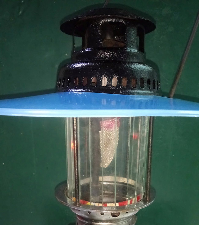 Thế giới đèn dầu cổ giá vài chục triệu được dân chơi ráo riết săn lùng-13