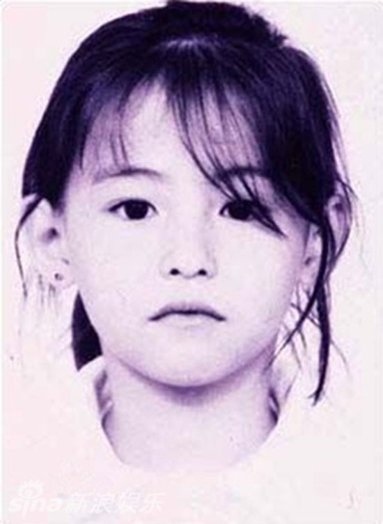 Hành trình nhan sắc của Trương Bá Chi: Từ bé đến lớn, kể cả những lúc thăng trầm cay đắng thì vẻ đẹp U40 vẫn khiến nhiều người say đắm-1