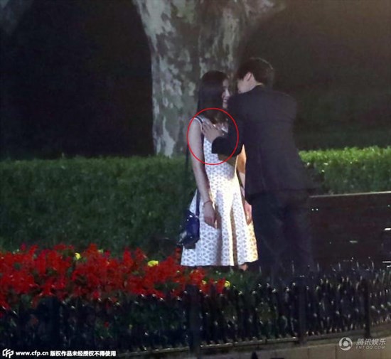 Thả thính đồng nghiệp, để con cho nhà chồng chăm sóc, Dương Mịch tự báo trước về việc ly hôn với Lưu Khải Uy?-10