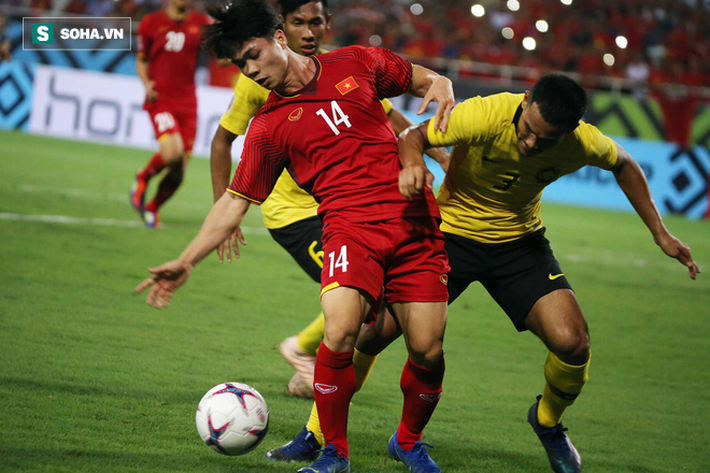 Dưới bóng Quang Hải, Công Phượng đang có được cơ hội tốt nhất của mình-1