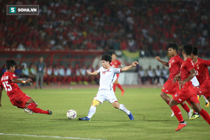 Dưới bóng Quang Hải, Công Phượng đang có được cơ hội tốt nhất của mình-4