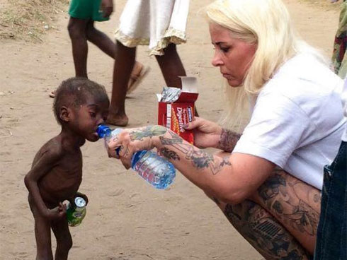 Ấn Độ: Bà lão 65 tuổi sinh thêm đứa con gái với chồng 80 cho vui cửa vui nhà-3