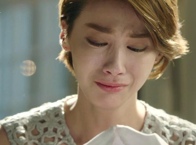 Đi làm từ thiện dịp Giáng sinh, người chồng đau đớn phát hiện ra bí mật giấu kín của vợ hiền-2