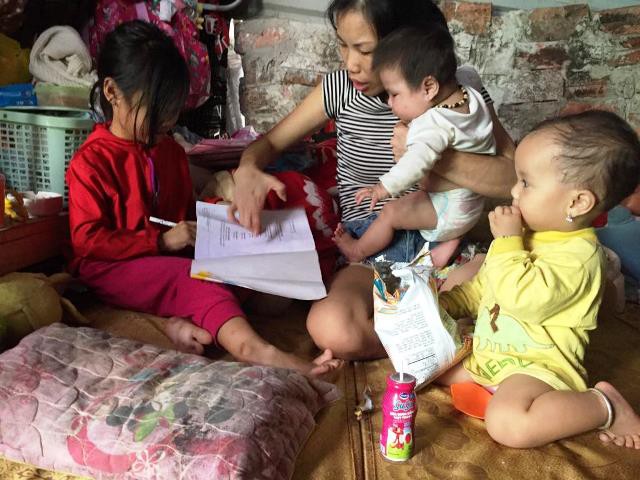 Mẹ của bé gái 5 tuổi ngủ vỉa hè trong đêm lạnh ở Nam Định lên tiếng-6