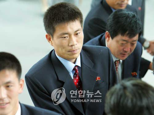 Lộ diện đối thủ Triều Tiên đáng gờm của HLV Park Hang Seo-1