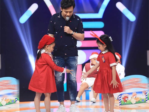 Trấn Thành tiếc hùi hụi vì em bé 5 tuổi mất 10 triệu đồng