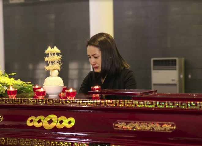 Trực tiếp: Xuân Bắc, NSND Lan Hương, vợ NSND Anh Tú khóc nức nở trong đám tang-23