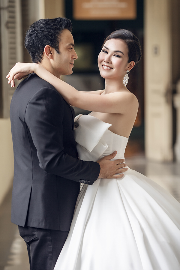 Sau khi khoe bạn trai Ấn Độ, Võ Hạ Trâm tuyên bố kết hôn vào tháng 1 và tung luôn ảnh cưới-10