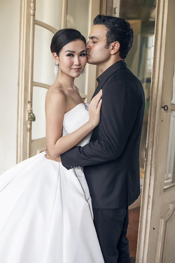 Sau khi khoe bạn trai Ấn Độ, Võ Hạ Trâm tuyên bố kết hôn vào tháng 1 và tung luôn ảnh cưới-8