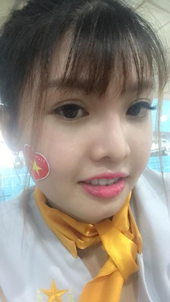 Sau lùm xùm được cô dâu 62 tuổi mời về làm vợ hai cho chồng, Phượng Thị Nở tái xuất xinh đẹp-5