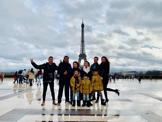 Kim Lý hôn Hồ Ngọc Hà đắm đuối dưới tháp Eiffel-4