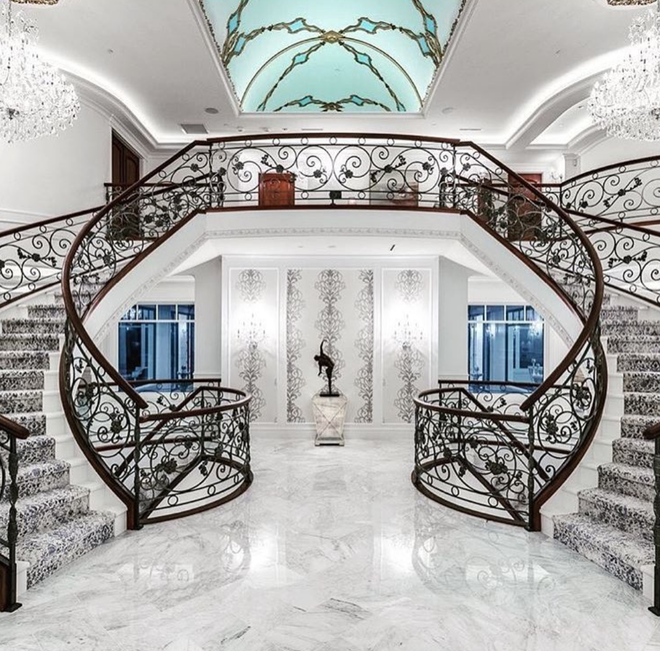 Hội Rich Kid châu Phi quyết không lép vế trong cuộc đua đọ phi cơ riêng, xa xỉ phẩm trên Instagram-3