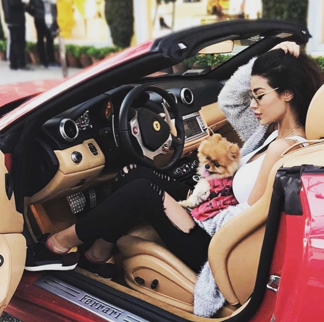 Hội Rich Kid châu Phi quyết không lép vế trong cuộc đua đọ phi cơ riêng, xa xỉ phẩm trên Instagram-7