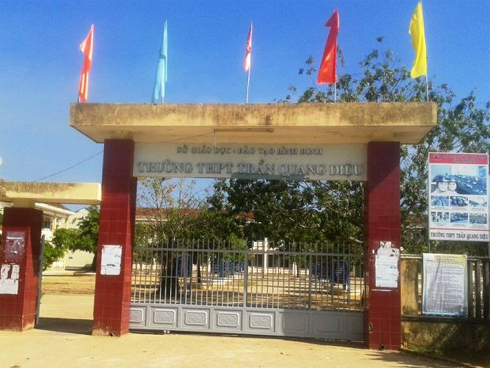 Đã xác định được lý do nam sinh lớp 11 đánh thầy nhập viện-1