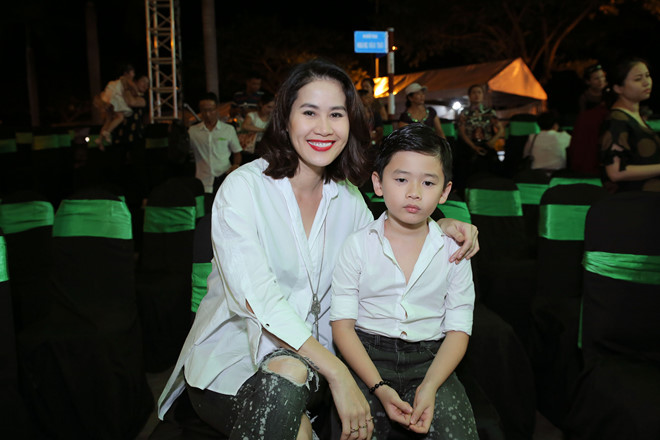 Diễn viên Thân Thúy Hà bất ngờ mang bầu lần 2 sau một thời gian dài làm mẹ đơn thân-17