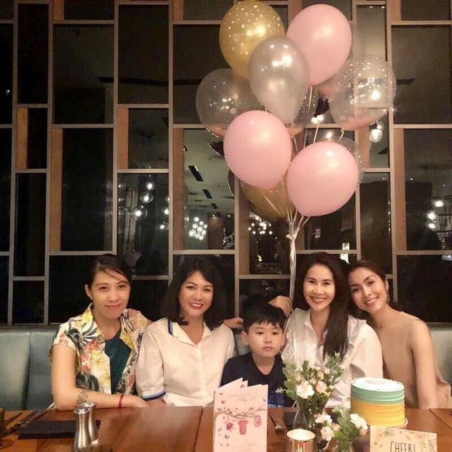 Hóa ra Hà Tăng đã mở tiệc tiễn bạn thân Thân Thúy Hà lên đường sang Mỹ sinh con từ hai tháng trước-4