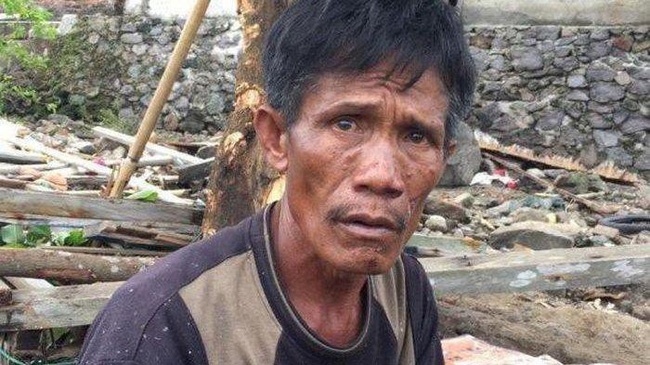 Lựa chọn giữa cứu vợ hoặc cứu mẹ trong cơn sóng thần, người đàn ông Indonesia buộc phải đưa ra quyết định nghiệt ngã-4