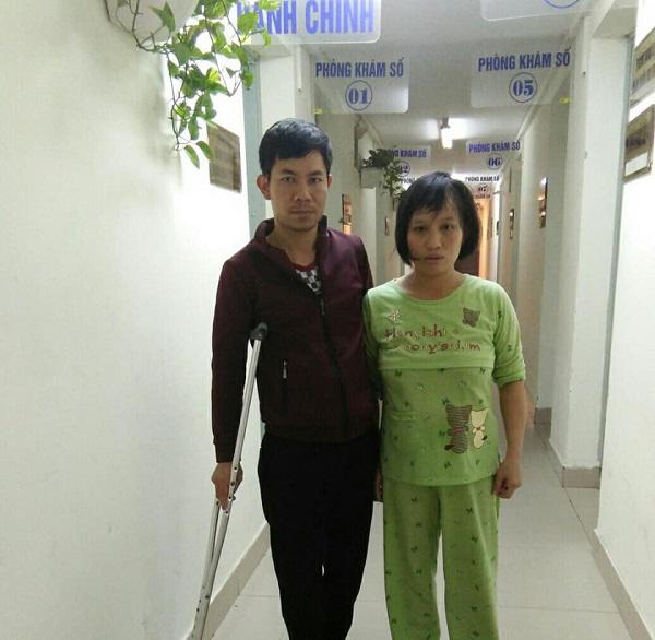 Sau tiếng thở mạnh, con trai phải cấp cứu, chồng tật nguyền hằng ngày dìu vợ đi tiếp sữa-6