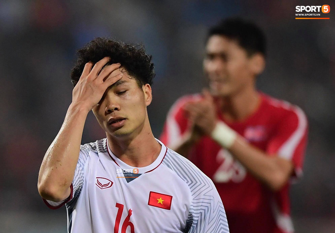 Dứt điểm đủ kiểu không ghi được bàn, Công Phượng được HLV Park Hang Seo an ủi sau trận hòa CHDCND Triều Tiên-8