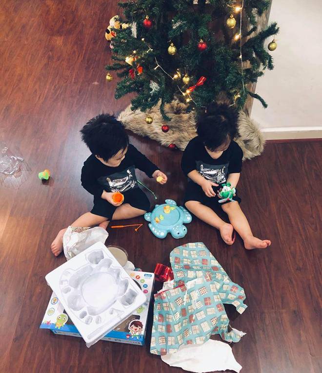 Sống kín tiếng đã lâu, ai ngờ vợ chồng Baggio đã có 2 con song sinh lớn thế này!-4