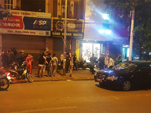 Bà bầu gần 8 tháng sợ hãi kể lại giây phút bị ô tô điên tông trúng: Bụng tôi nhói lên, tôi lo lắng cho cái thai lắm-5