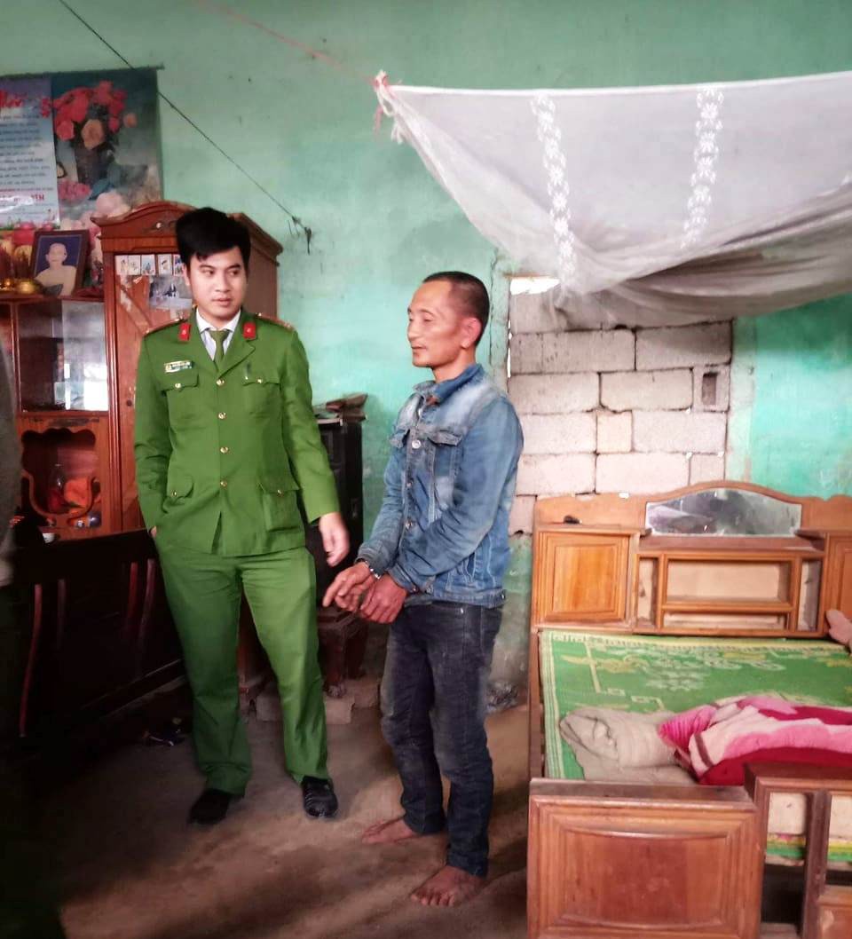 Bắt giữ người đàn ông giở trò đồi bại với cháu bé 4 tuổi tại nhà bà ngoại-1