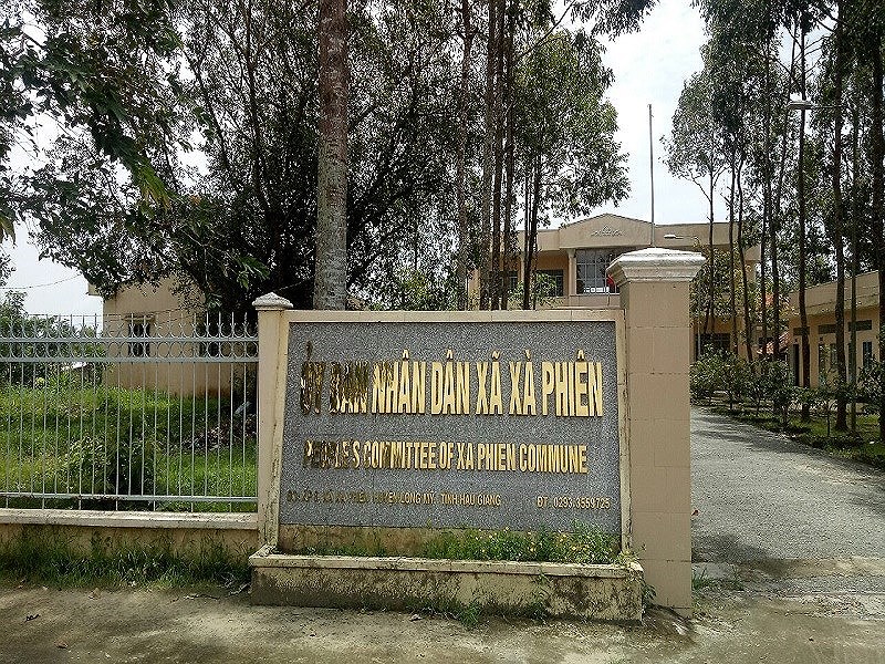 Bí thư xã nhiều lần đi nhà nghỉ với phụ nữ có gia đình, lộ ảnh nóng-1