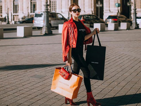 Hòa Minzy gây tranh cãi vì quá gay gắt trước lời khuyên chân thành của fan-5