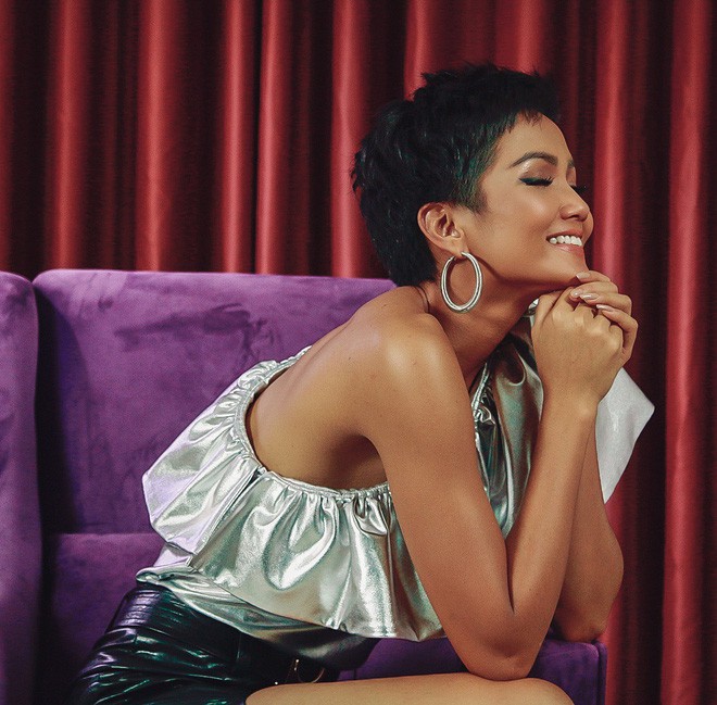 HHen Niê bật khóc: Từng áp lực đến mức muốn bỏ vương miện, mẹ ruột sợ hãi trước tin đồn ác ý về con gái-18