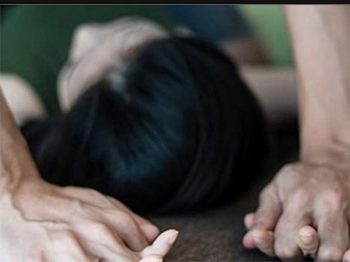 Phó Chánh văn phòng Sở Nông nghiệp hành hung 2 học sinh-2