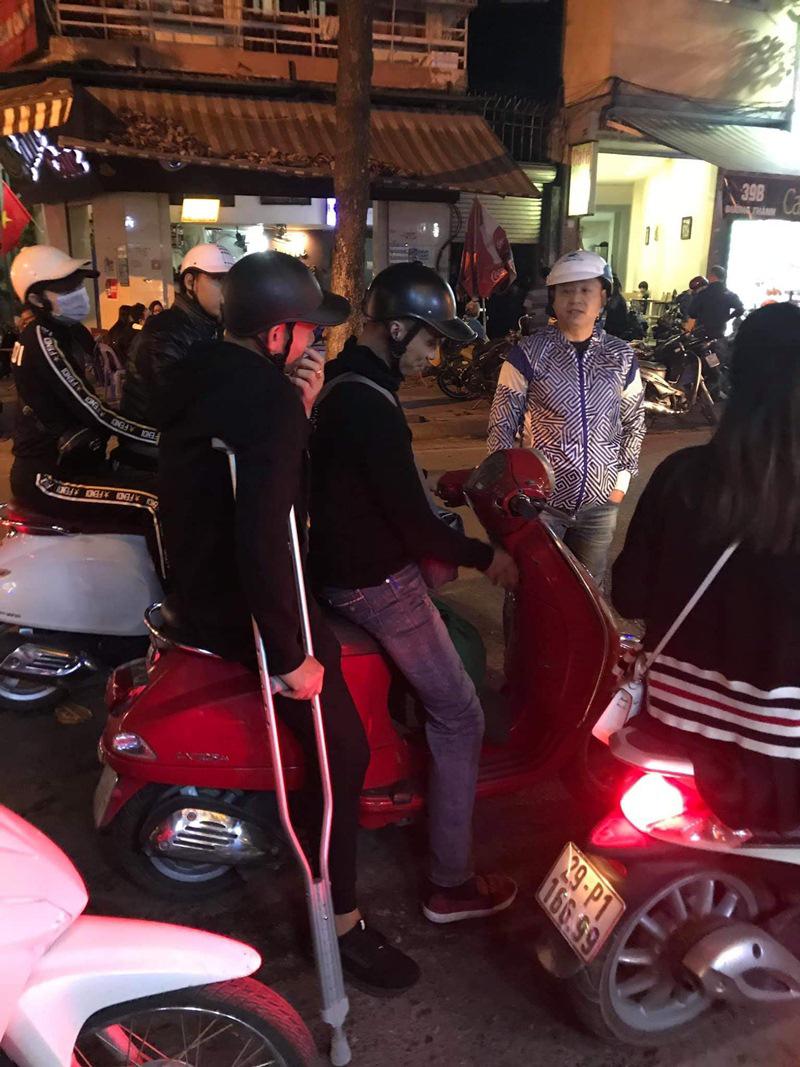 Hình ảnh không có trên TV: Hành động của Quang Hải và đồng đội U23 khiến fan xúc động mạnh-20