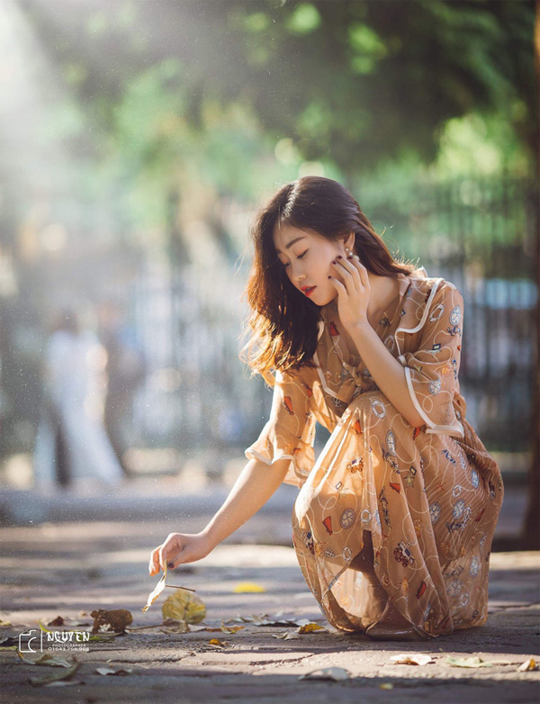 Mạng xã hội xôn xao bởi clip cô gái đập nát chiếc bánh kem sinh nhật-2