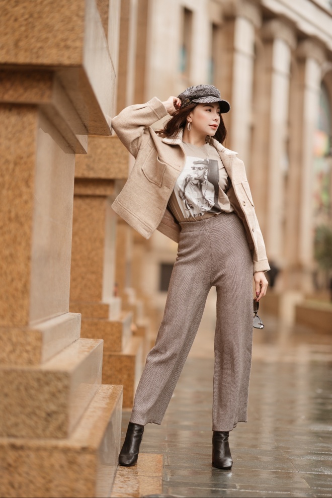 Sau khi tuyên bố làm mẹ đơn thân, Trà Ngọc Hằng khoe vẻ đẹp đầy kiêu hãnh giữa trời đông Hà Nội-7