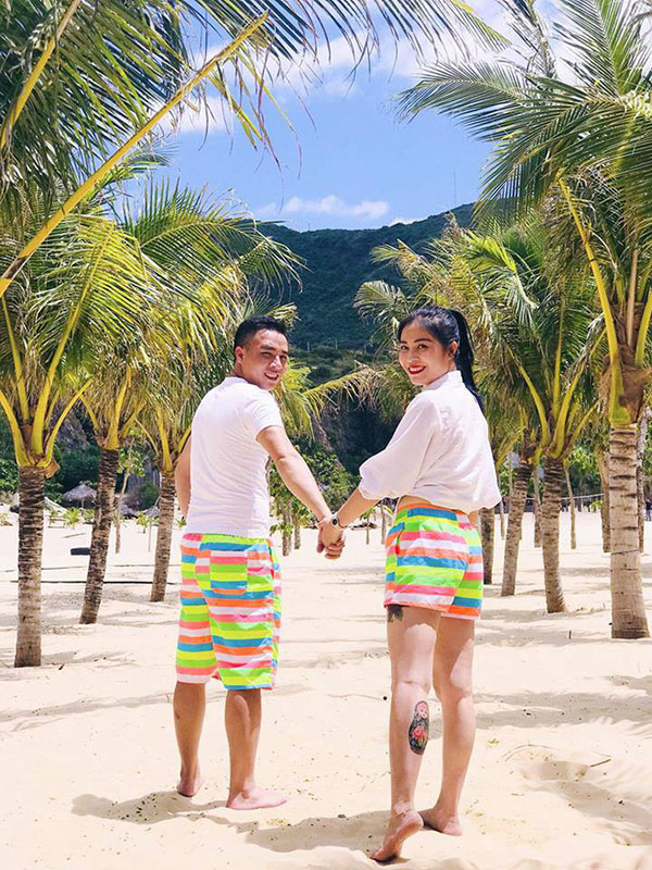 Được khuyên xóa hình xăm ở ngực đi sẽ đẹp hơn, MC Hoàng Linh đã phản pháo nhẹ nhàng mà cực gắt-11