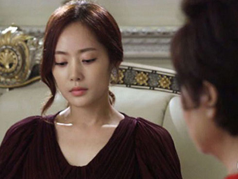 Đám cưới lại cứ bị hỏi chuyện bầu bí, cô dâu đột nhiên hỏi xoáy một câu khiến người hàng xóm câm nín-3